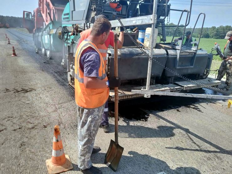 Ремонт автомобильной дороги «Бийск-Белокуриха, км 14+880, км 315+848, км 16+429, км 21+300 Ремонт автомобильной дороги «Бийск-Белокуриха, км 14+880, км 315+848, км 16+429, км 21+300» в Смоленском район